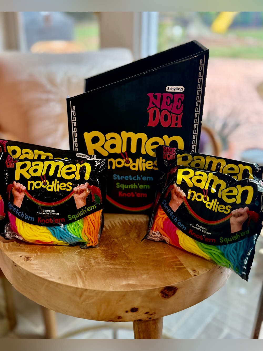 NeeDoh Ramen Noodles Display Box w/ 12 Sealed Packs Schylling Viral - Picture 8 of 10